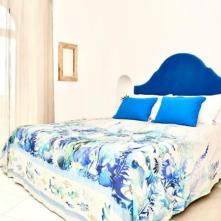 Gema Positano